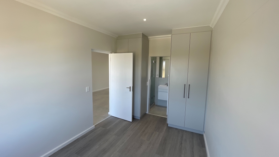 2 Bedroom Property for Sale in Table View Western Cape